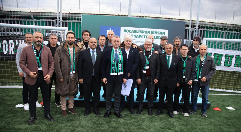 Tahir Büyükakın: Kulübe yakışan tesisler yolda! - Resim : 4