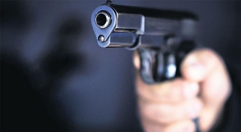 Belediye binasından silah sesleri yükseldi! - Resim: 2