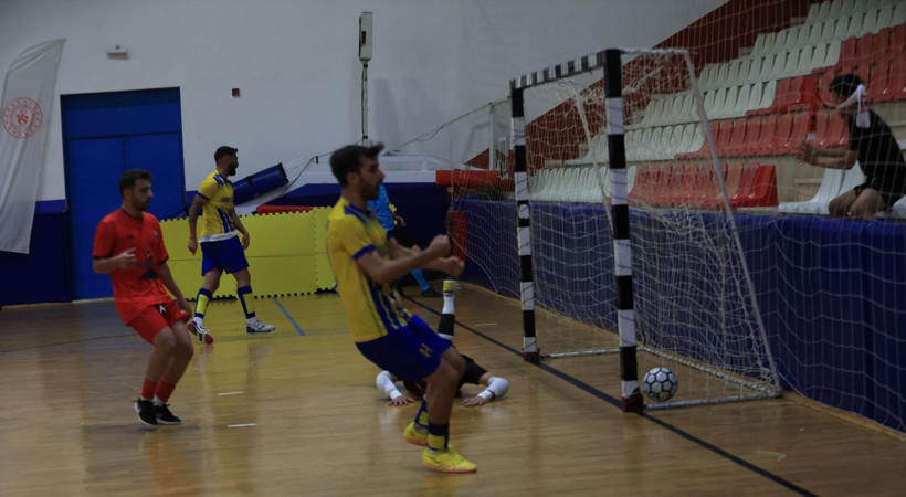 Yok böyle mücadele... Osmanlı 41 - Van Gölü Sportif: 7-6 Foto Galeri - Resim: 83