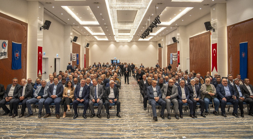 TES-İŞ Adapazarı Şubesi’nde başkan Fuat Ayvalık oldu - Resim : 2