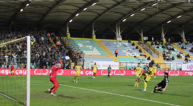 İstanbulspor - Kocaelispor: 0-3 "Foto Galeri - Ali Köksal" - Resim: 210