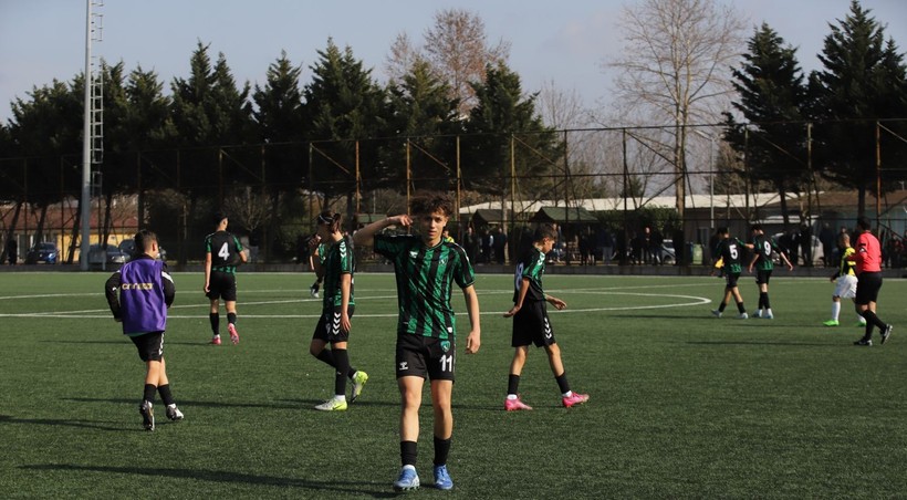 Kocaelispor - Fenerbahçe U-14 maçının fotoğrafları - Resim: 55