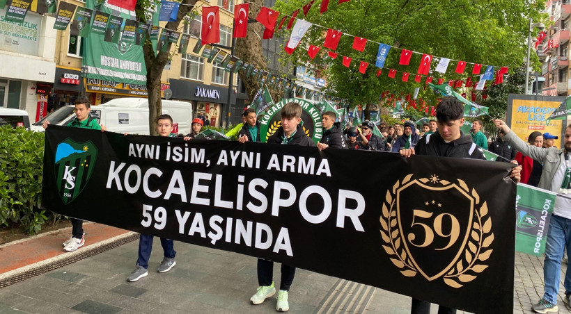 Kocaelispor Kulübü şampiyonluğu kutluyor! - Resim : 10