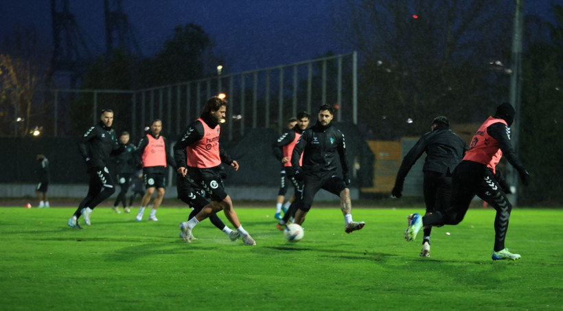 Kocaelispor, Iğdır'ı gözüne kestirdi... Antrenmandan kareler... - Resim: 17