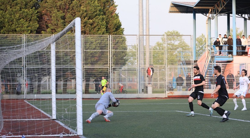 Kavaklıspor – Kullarspor: 1-2 “Foto Galeri” - Resim: 46