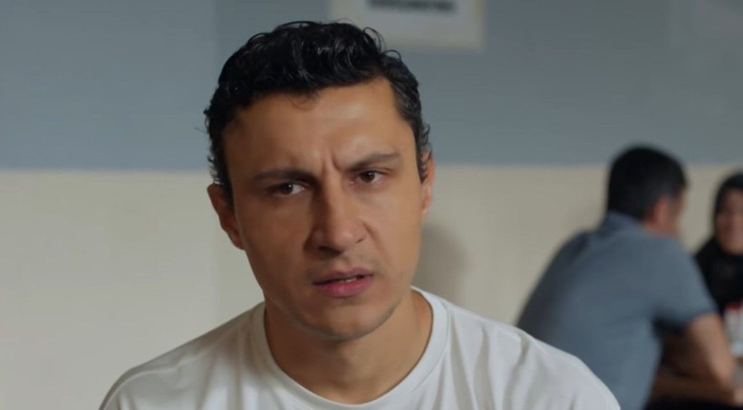 Uzak Şehir 27 Bölüm Fragmanı "Cihan Benim Kocam" Deyip Resti Çekti! Kanal D Uzak Şehir Yeni Bölüm - Resim: 4