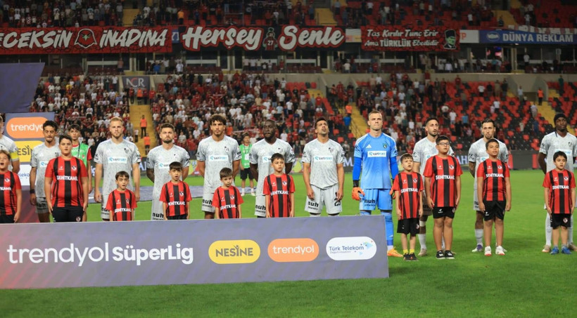 Gaziantep Futbol Kulübü - Kocaelispor maçının ilk yarısından kareler - Resim: 17