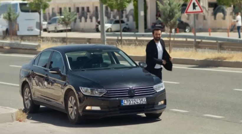 Uzak Şehir Sezon Finali Alya İle Cihan Sonunda Kavuştu! Kanal D Uzak Şehir Son Bölüm Full HD - Resim: 3