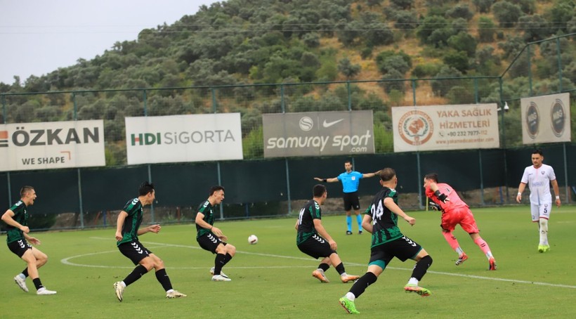 Kocaelispor - Mustafakemalpaşa U-19 maçının penaltı heyecanı Foto Galeri - Resim: 32
