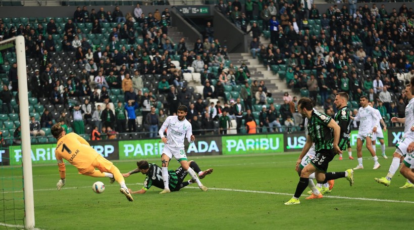 Kocaelispor – Boluspor maçı foto galeri - Resim: 110