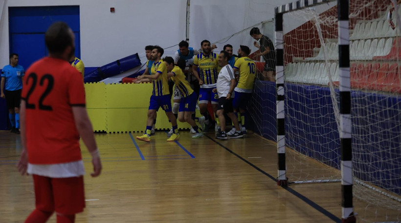 Yok böyle mücadele... Osmanlı 41 - Van Gölü Sportif: 7-6 Foto Galeri - Resim: 84