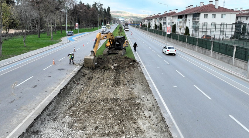 Kartepe tramvayında ilk kepçe vuruldu - Resim : 2