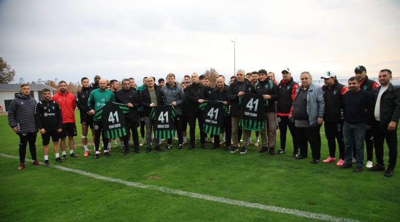 Kocaelispor’u Sakaryaspor maçında korudu! Hapis yatacak! - Resim : 1