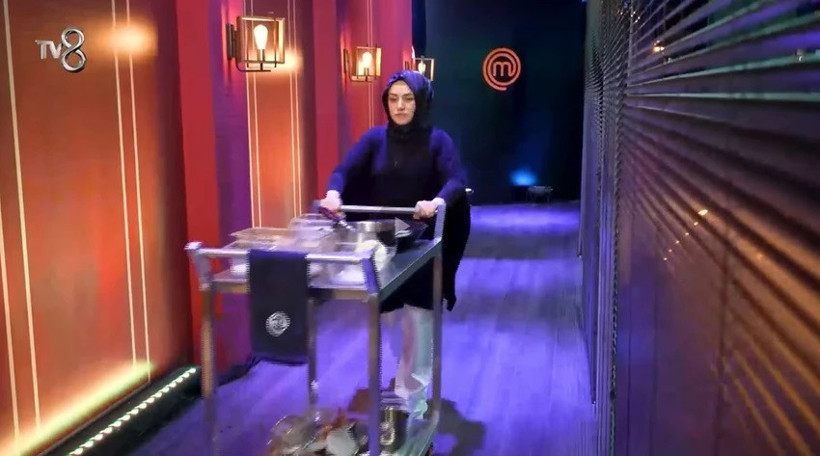 Masterchef Elif Adatepe Gülşen Kimdir? Kickbox Şampiyonu Elif Adatepe Gülşen Ne İş Yapıyor? - Resim : 1