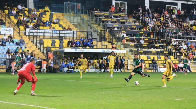 İstanbulspor - Kocaelispor: 0-3 "Foto Galeri - Ali Köksal" - Resim: 49