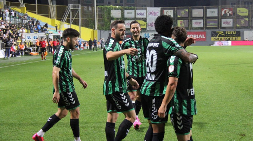 İstanbulspor - Kocaelispor: 0-3 "Foto Galeri - Ali Köksal" - Resim: 189