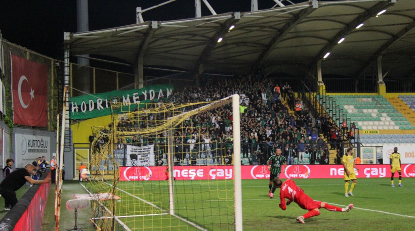 İstanbulspor - Kocaelispor: 0-3 "Foto Galeri - Ali Köksal" - Resim: 213