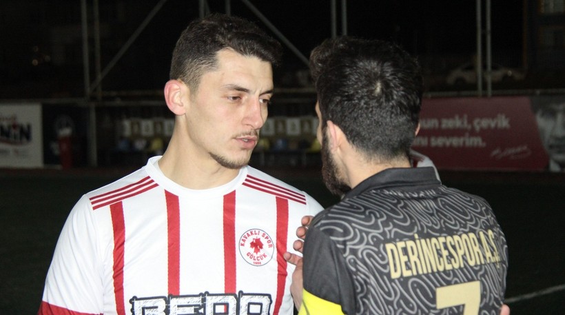Nabızların çok yükseldiği maçta Derince ile Kavaklı 1-1 berabere kaldı - Resim : 9