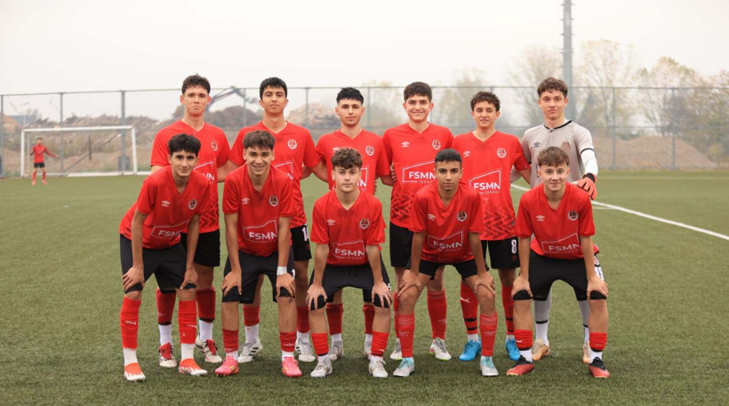 Kullarspor U-16, Pendik’in gözünün yaşına bakmadı “2-0” - Resim : 4