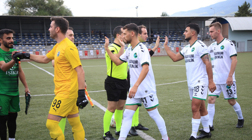 Karatepe Gençlerbirliği - Kocaeli Güneşspor: 1-2 "1. Amatör Lig maçı - Foto Galeri - Ali Köksal" - Resim: 10