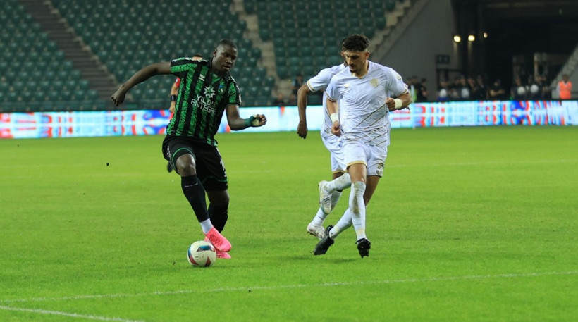 Kocaelispor - Manisa Futbol Kulübü maçı fotoğrafları "Foto Galeri - Ali Köksal" - Resim: 3