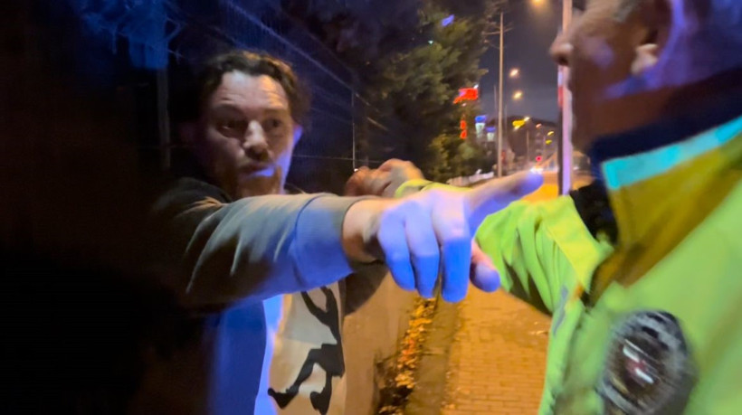 Bursa'da polisler sabır sınavı verdi - Resim : 1