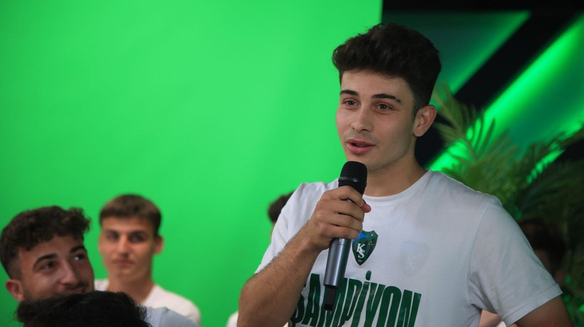 Kocaelispor U-19 Nokta TV stüdyolarında - Foto Galeri- - Resim: 52
