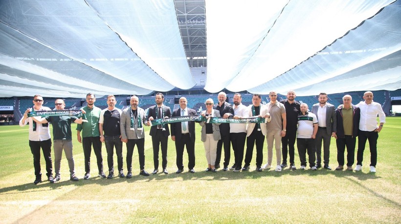 Selçuk İnan imza töreni Foto Galeri - Resim: 22