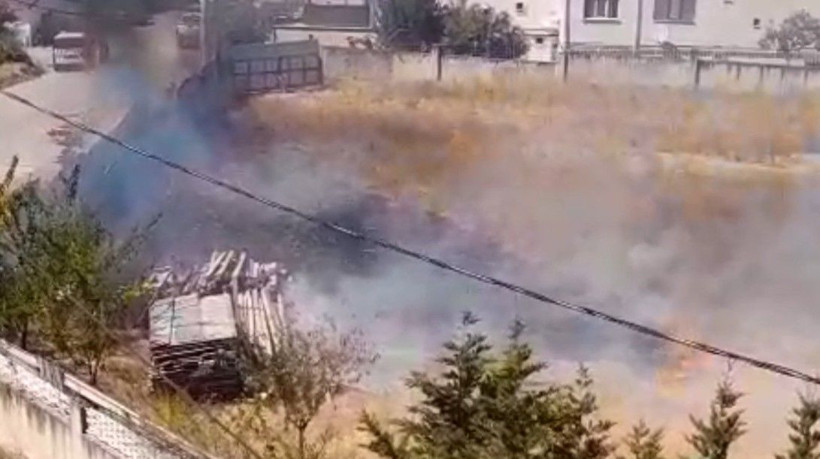 Kocaeli’de otluk alanda korkutan yangın - Resim: 1