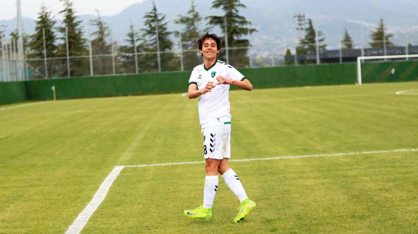 Kocaelispor - Karacabey Belediyespor U-19 maçının fotoğrafları - Resim: 33