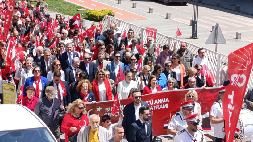 CHP İzmit’ten Gençlik Yürüyüşü! - Resim : 8