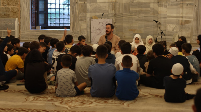 Çocuklar, Yeni Cuma'da 15 Temmuz ruhunu yaşadı - Resim : 2