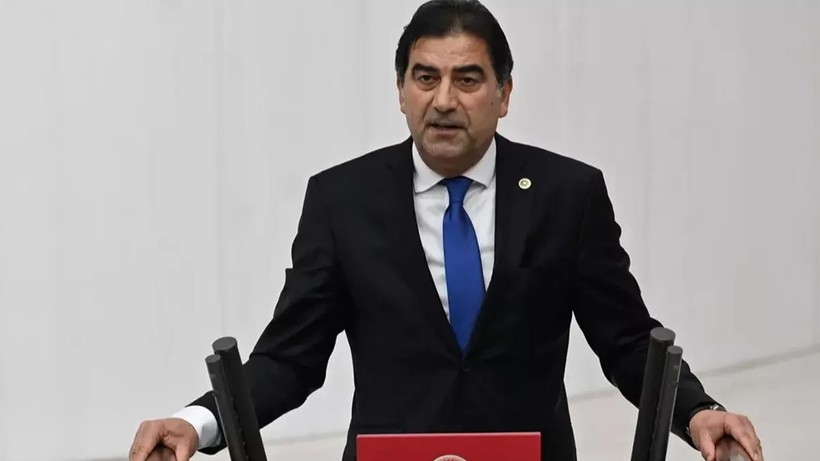 AK Parti'ye üç milletvekili katılıyor! - Resim: 4