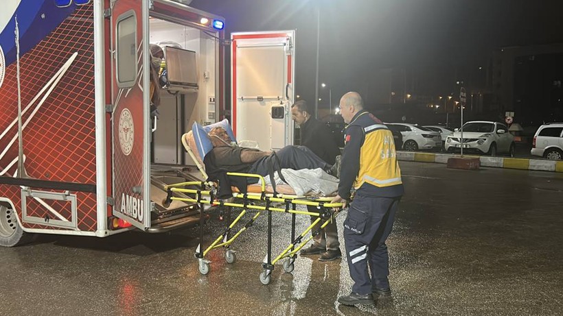 Teravih namazı sonrası hastaneye kaldırıldılar! - Resim : 1