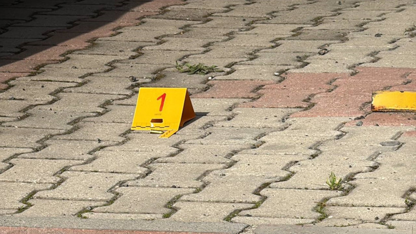 Komşular arasındaki kavgada 1 kişi öldü, 3 kişi yaralandı - Resim : 3