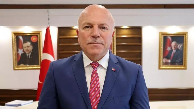 Babası hayatını kaybetmişti... Belediye Başkanı anjiyo oldu - Resim: 6