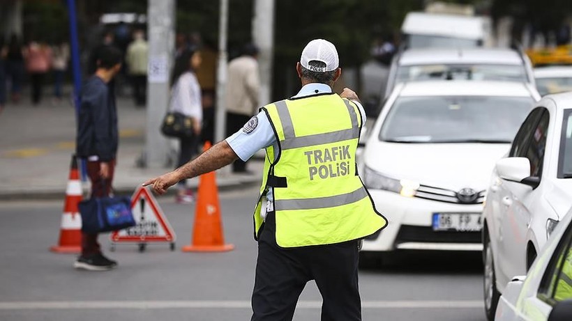Sürücüler dikkat! Ehliyetini kaptırana ağır cezalar yolda - Resim: 3