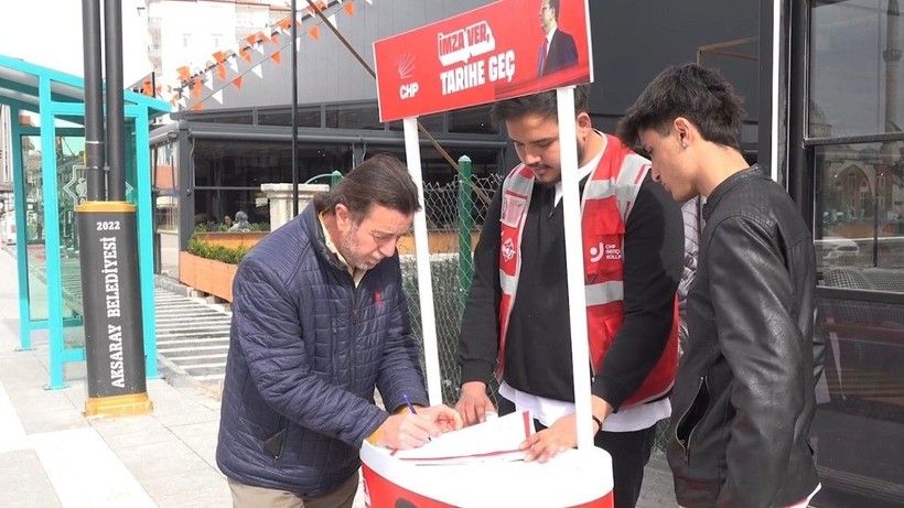 Eski Ülkü Ocakları Başkanından Ekrem İmamoğlu'na imza! - Resim: 3