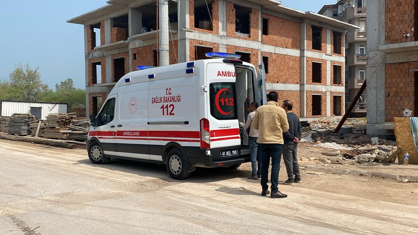 Kocaeli'de iş kazası: Metrelerce yüksekten düştü! - Resim : 1