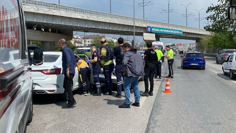 Zincirleme kaza! Yaralılar var - Resim : 3