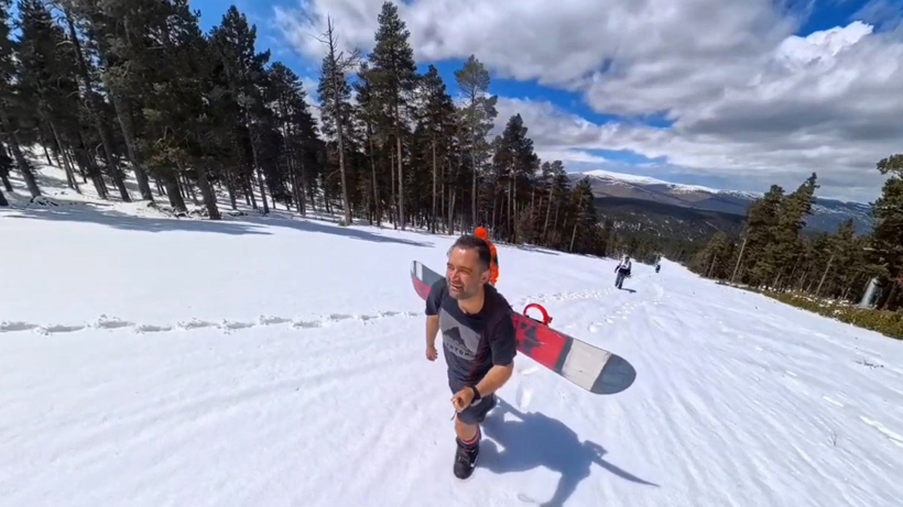Baharın ortasında snowboard keyfi: Kars beyaza büründü! - Resim : 1