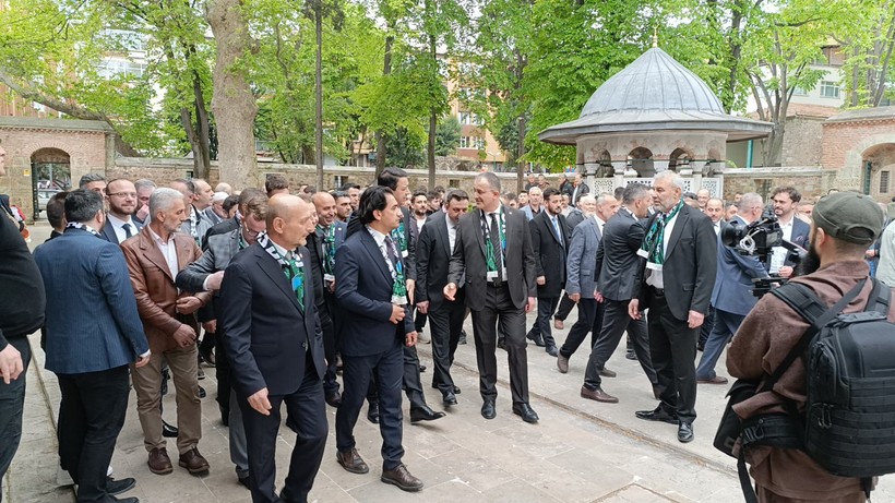 Saadet Partisi Genel Başkanı Mahmut Arıkan Kocaelilileri dinledi - Resim : 1