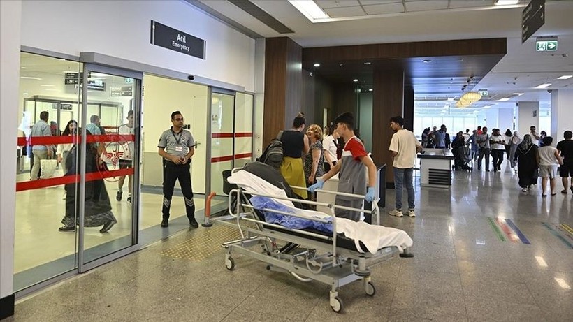 Yurtta zehirlenme şüphesi: 53 öğrenci hastanelik oldu - Resim: 2