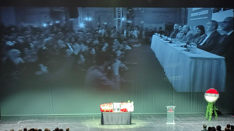 Sırrı Süreyya Önder'e Atatürk Kültür Merkezi’nde veda edildi! - Resim : 2