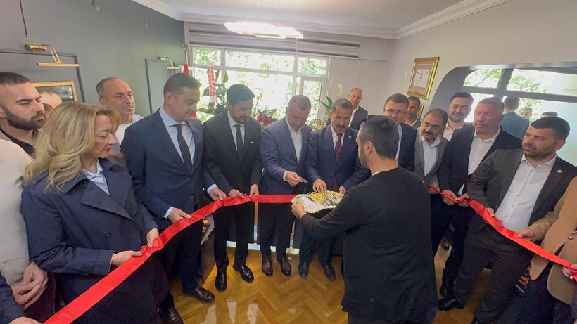 Siyasiler akın etti! Çınar&Korkmaz Hukuk Bürosu açıldı - Resim: 7