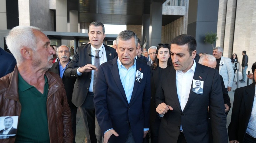 Özgür Özel'e saldırıya ilişkin bir gözaltı daha - Resim: 7