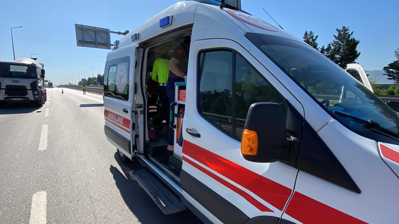 Kontrolden çıkan araç bariyere girdi! - Resim : 1