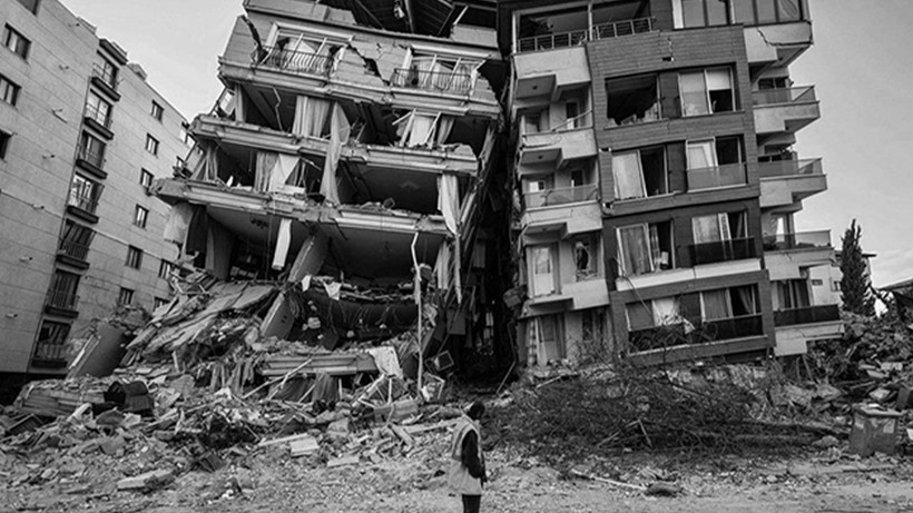 O şehirde deprem! - Resim: 3