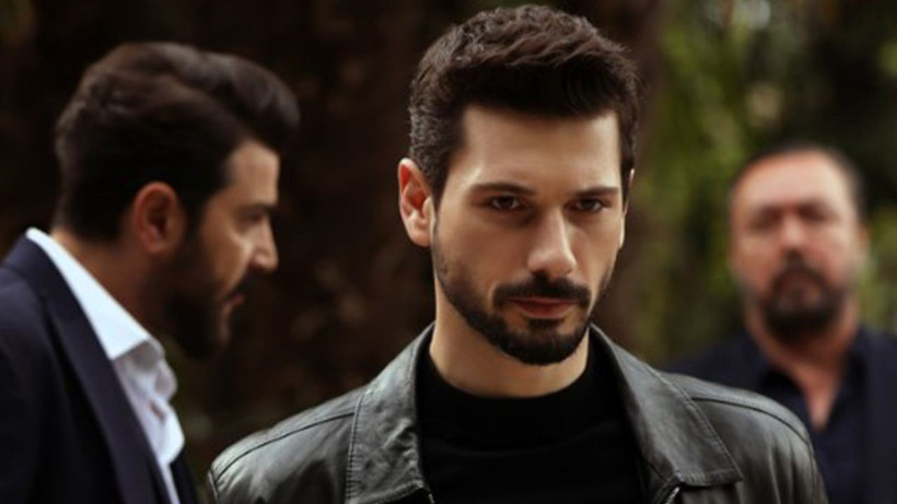 Hudutsuz Sevda 63. Bölüm (SEZON FİNALİ) Zeynep Leto Düğün Günü Son Nefesini Verecek - Resim: 7