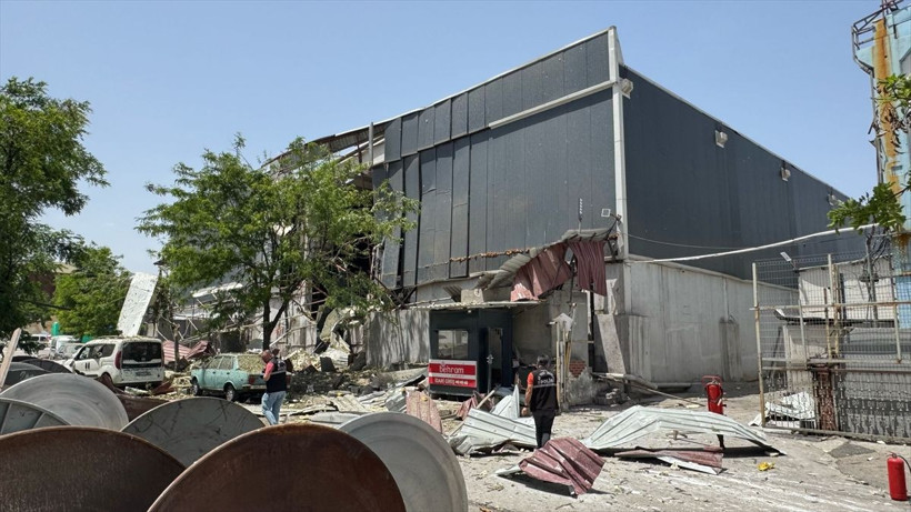 Fabrikada büyük patlama: 7 yaralı - Resim: 2